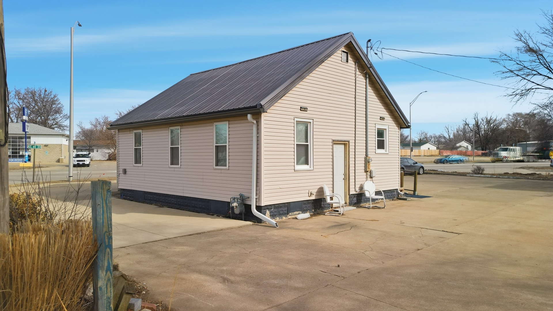 603 W Rock Falls Road Property Photo 5