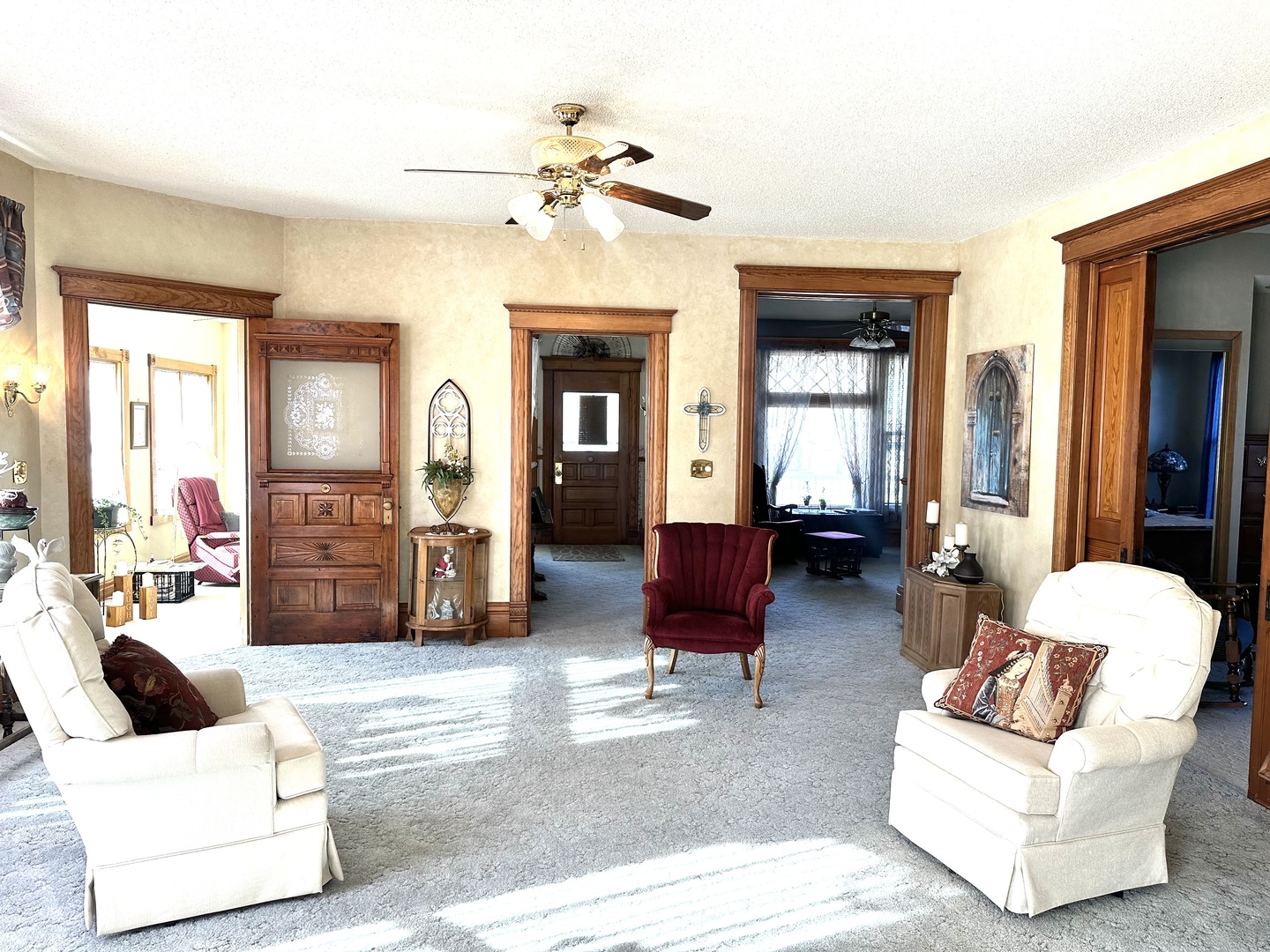 142 S Elliot Street Property Photo 18