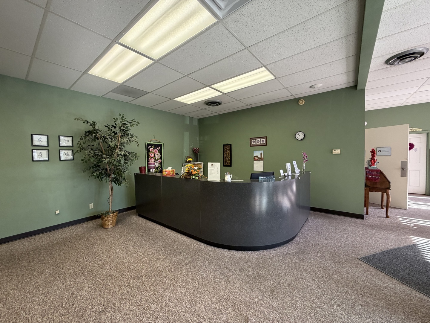 1411 6th Avenue Property Photo 3