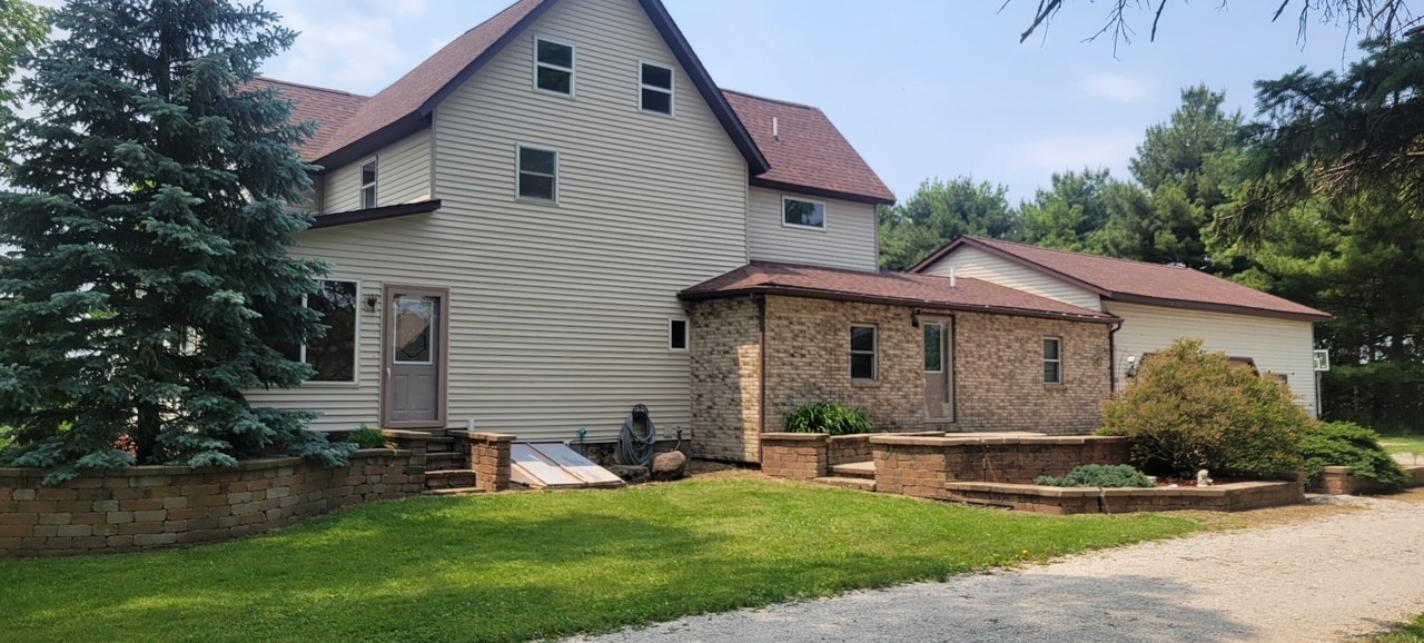 382 Keigwin Road Property Photo 2