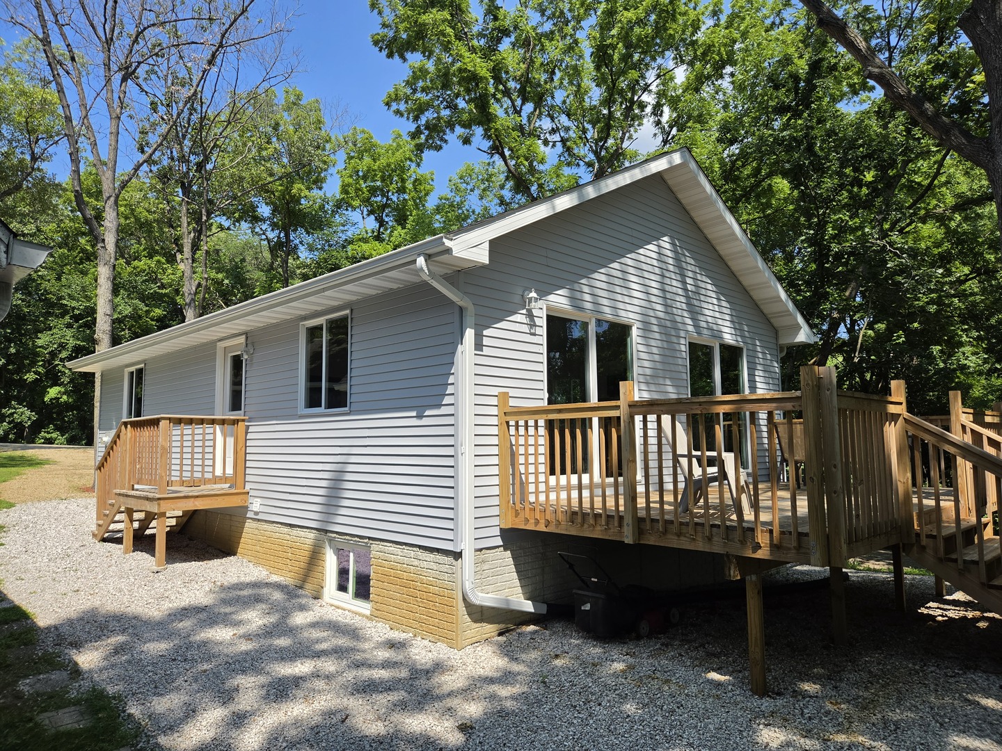 32 Magnolia Drive Property Photo 1