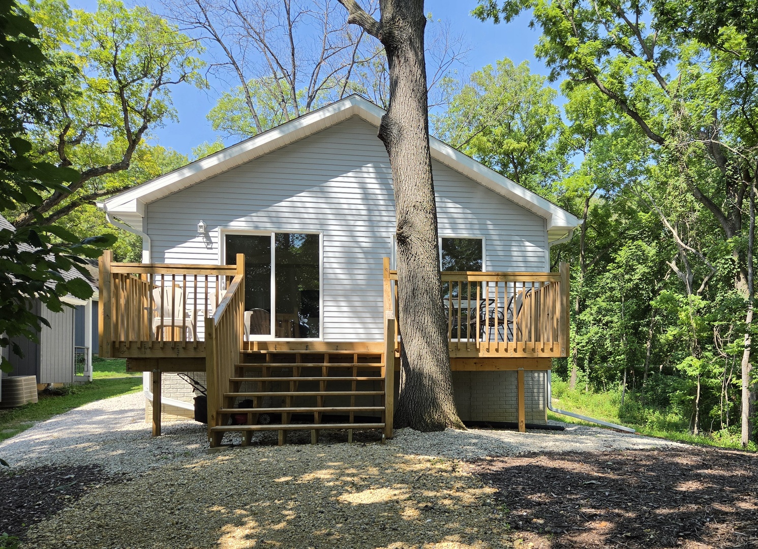 32 Magnolia Drive Property Photo 4