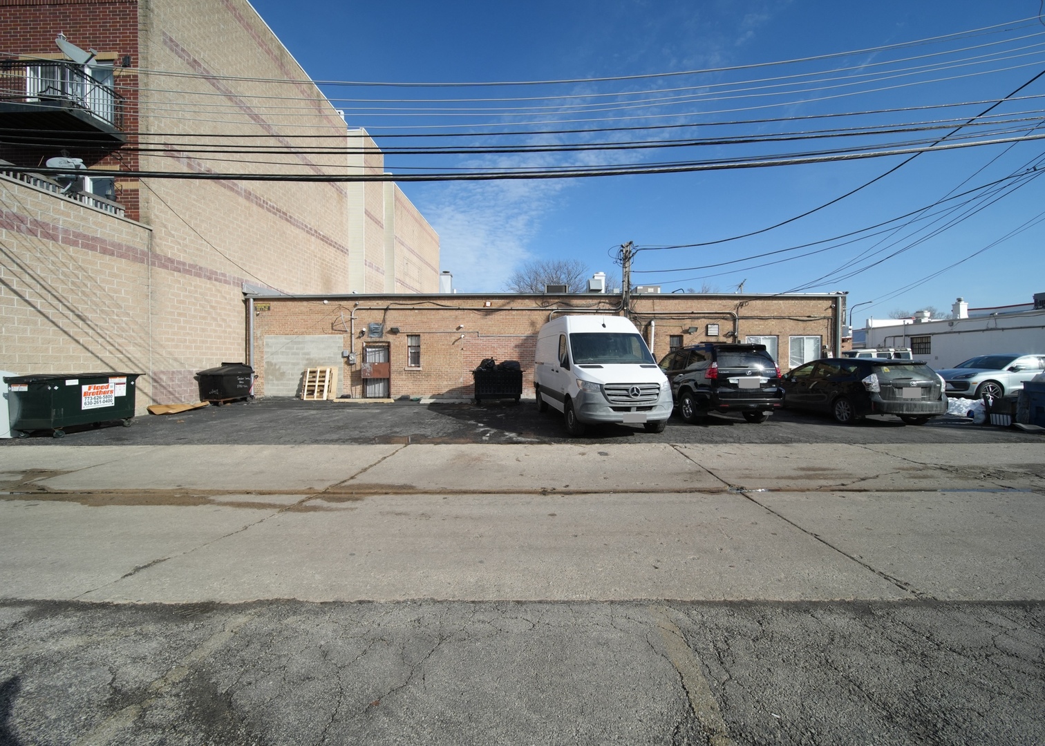 5737 N Lincoln Avenue Property Photo 13