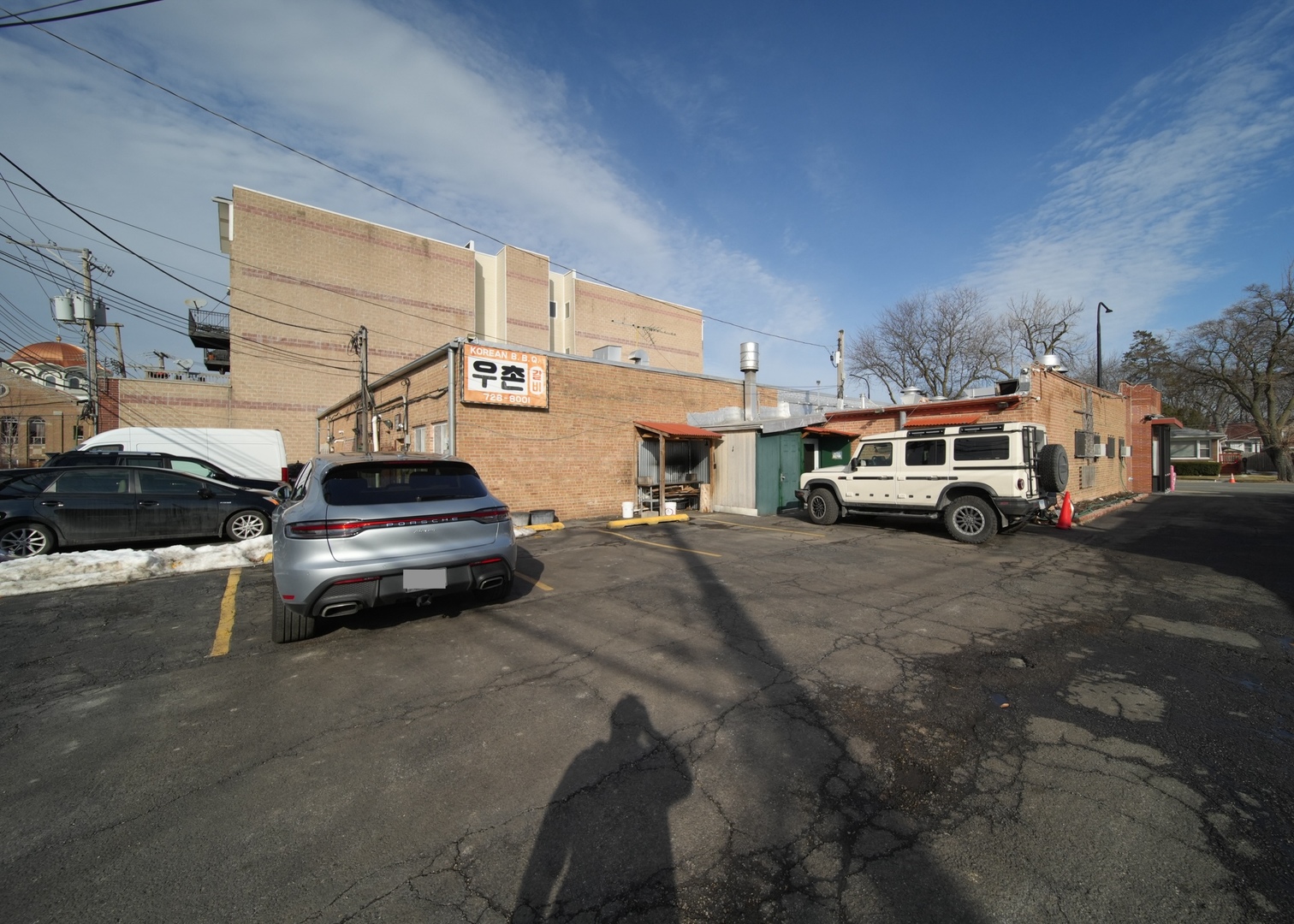 5737 N Lincoln Avenue Property Photo 14