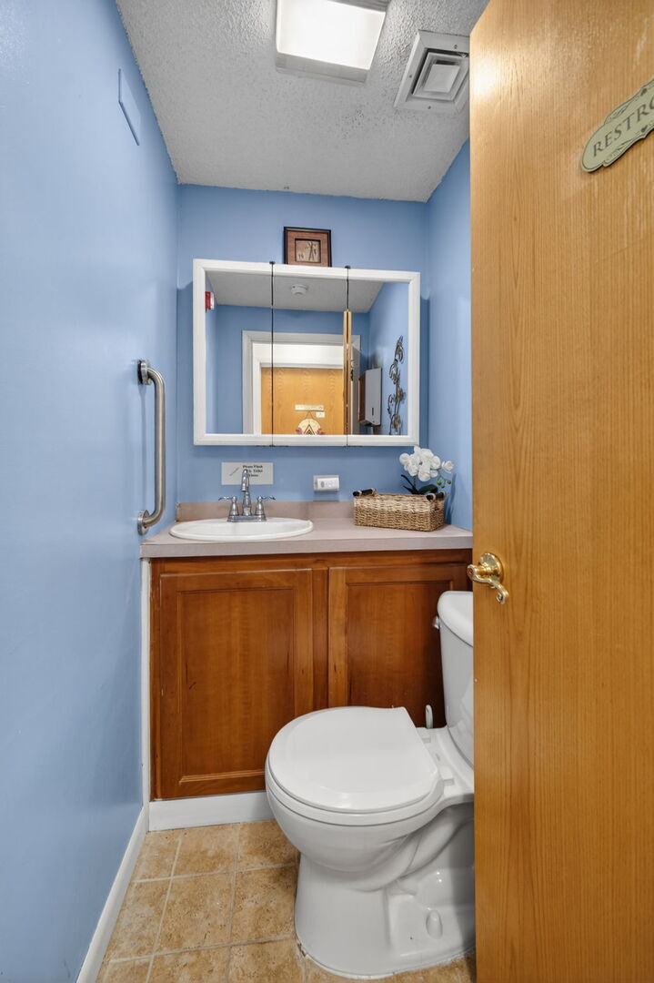 S165 Church Street Property Photo 23