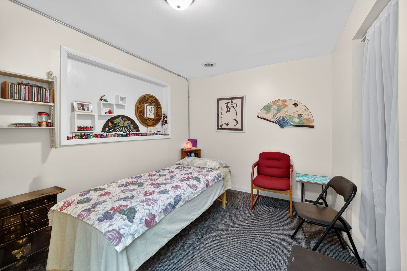 S165 Church Street Property Photo 32