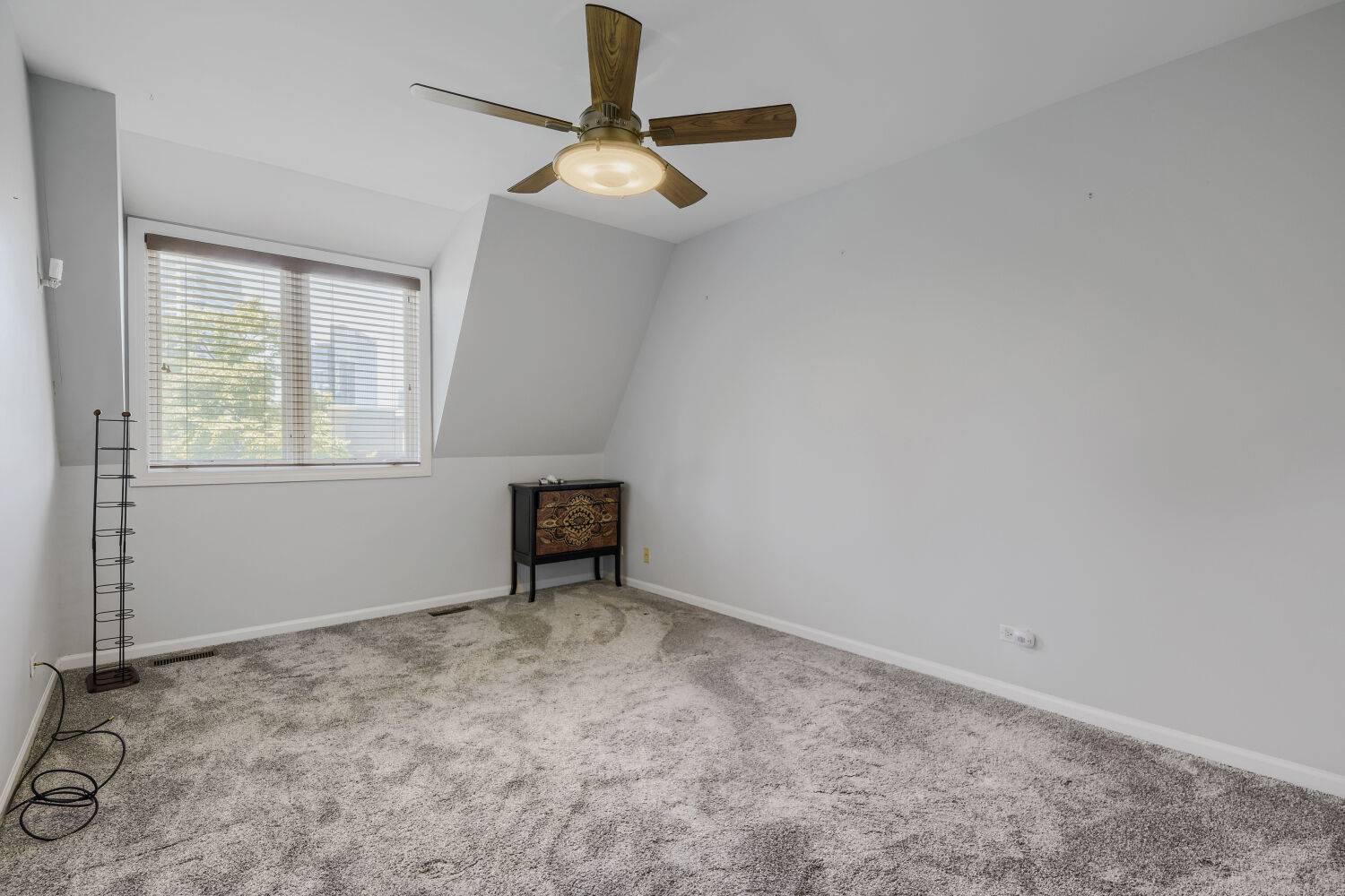 481 N Clinton Street Property Photo 25