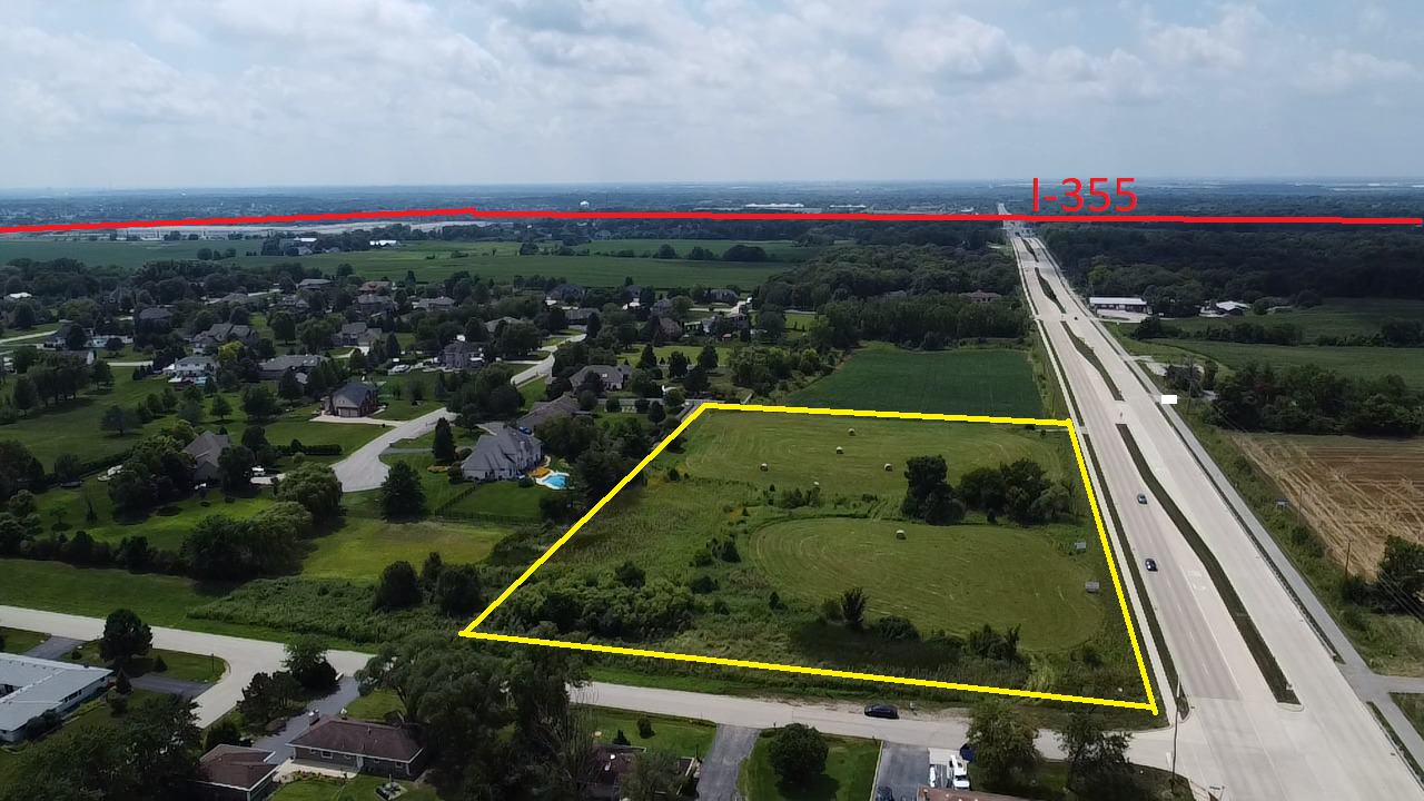 15249 W 159th Street Property Photo 3