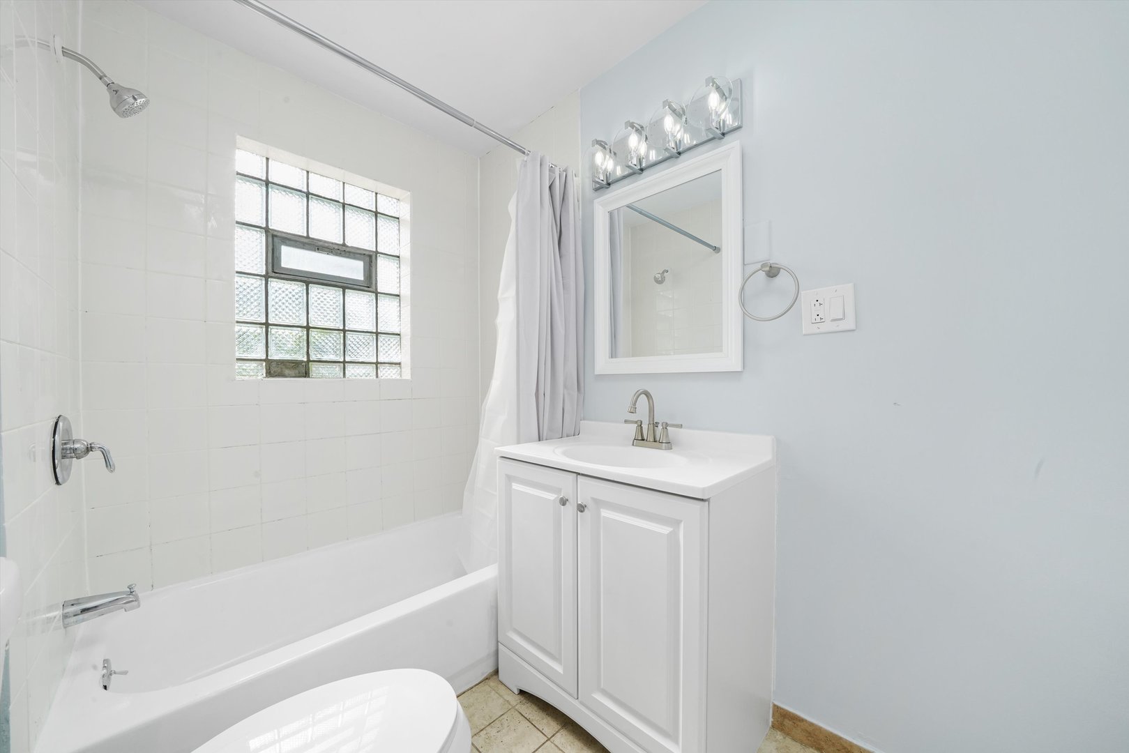 420 Prospect Boulevard 1-n Property Photo 4