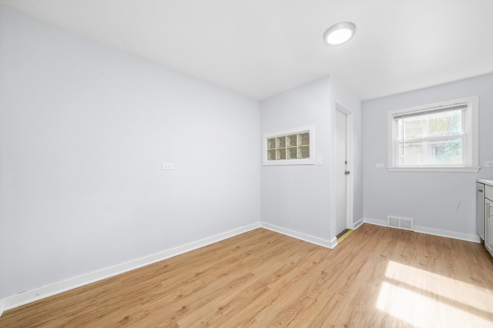 420 Prospect Boulevard 1-n Property Photo 8