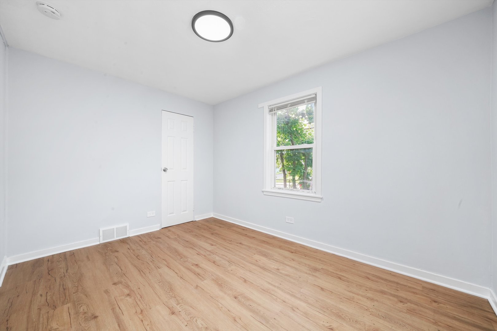 420 Prospect Boulevard 1-n Property Photo 9