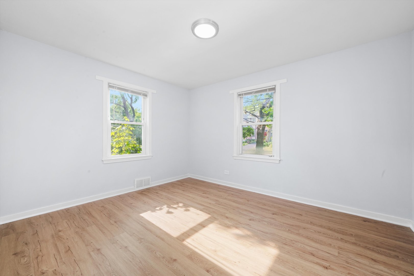 420 Prospect Boulevard 1-n Property Photo 12