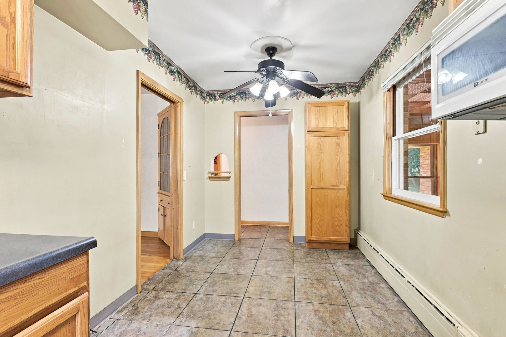 838 S State Street Property Photo 16