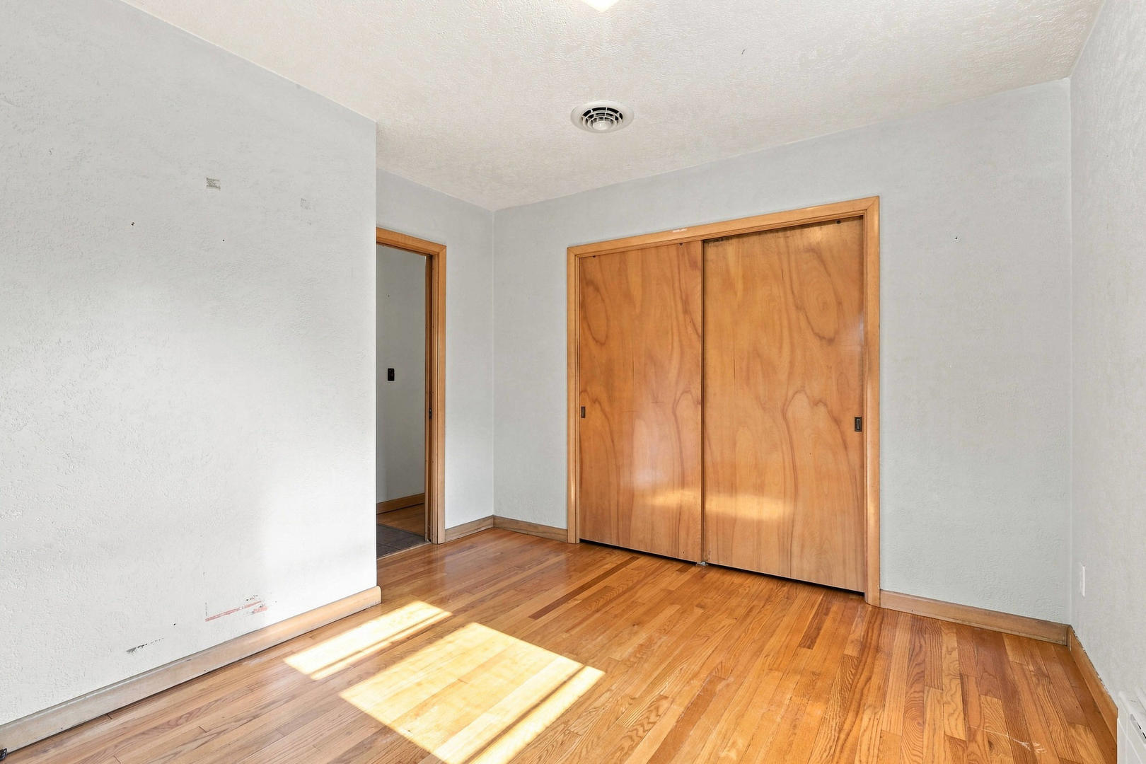 838 S State Street Property Photo 20