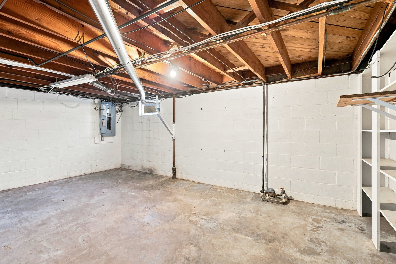 838 S State Street Property Photo 31