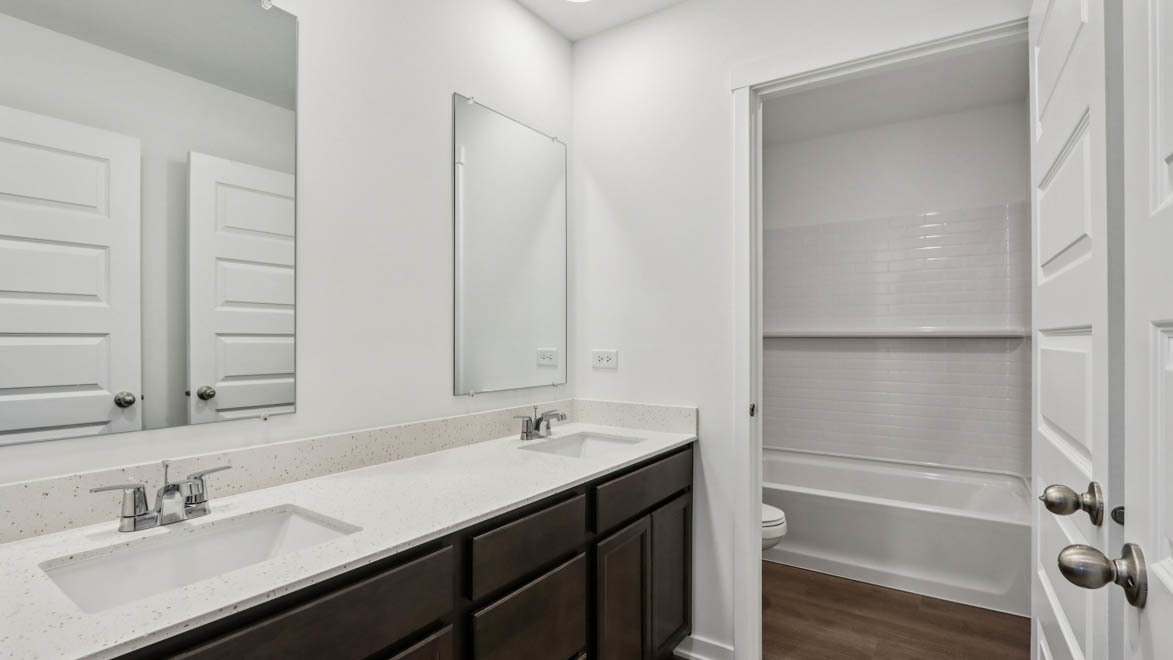 10006 Edgebrook Lane Property Photo 25