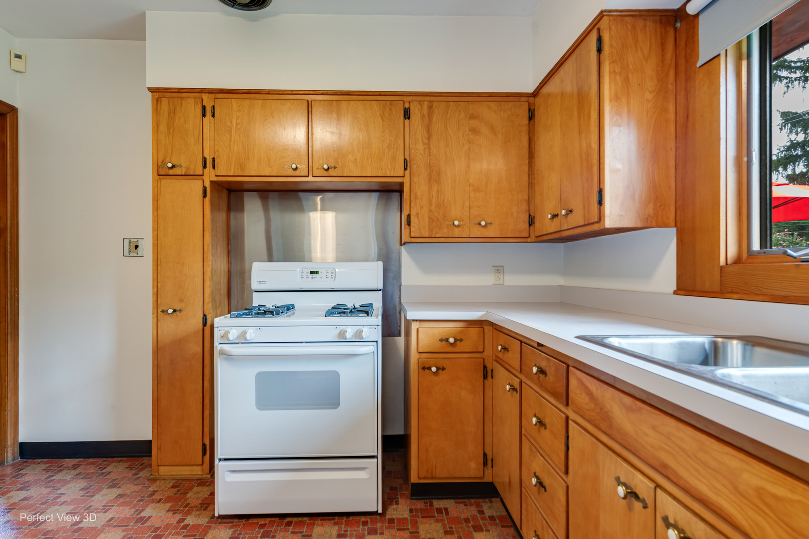 1514 Mayfield Avenue Property Photo 9