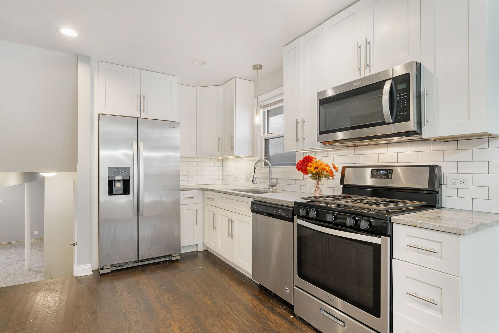 14418 Drexel Avenue Property Photo 7