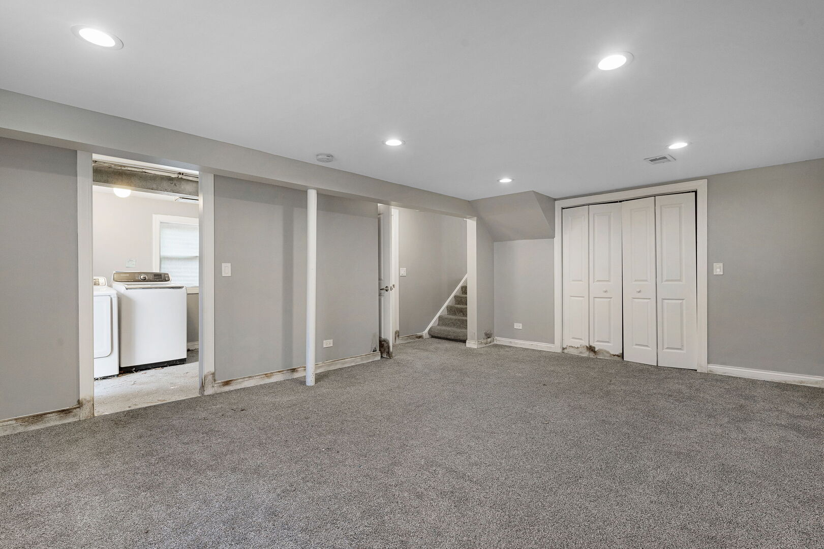 14418 Drexel Avenue Property Photo 14