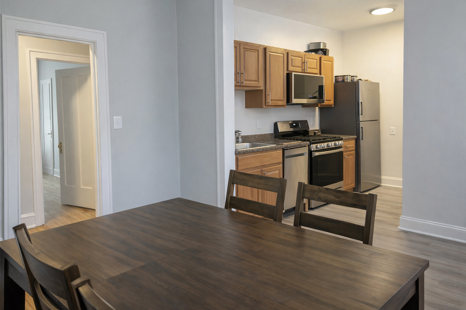 3610 N Claremont Avenue L3 Property Photo 2