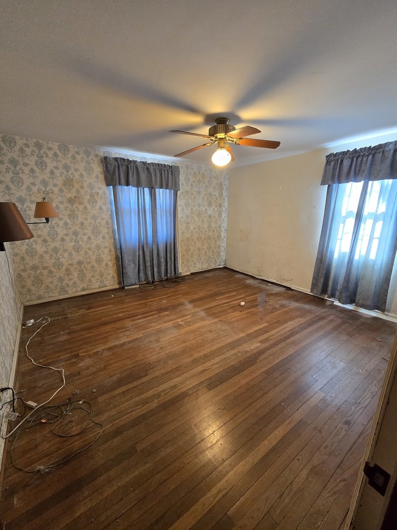 922 S Giant City Road Property Photo 9