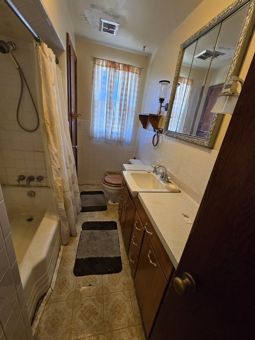 922 S Giant City Road Property Photo 14