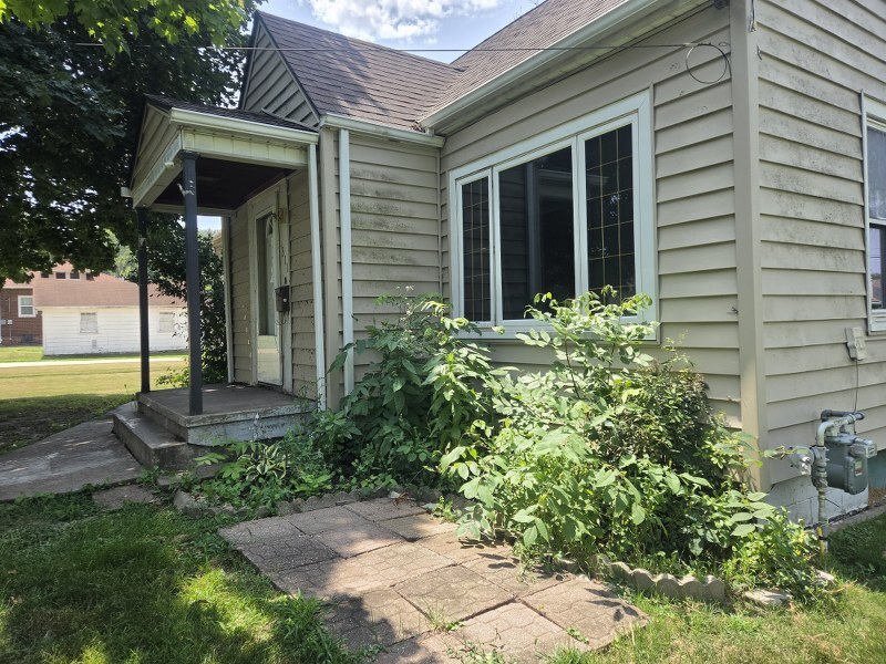 311 54th Street Property Photo 1