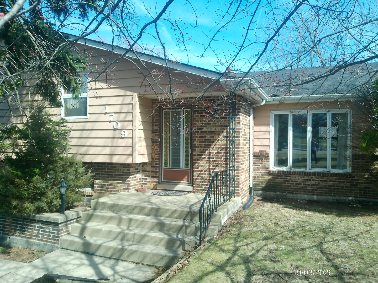 1709 S Highland Avenue Property Photo 2