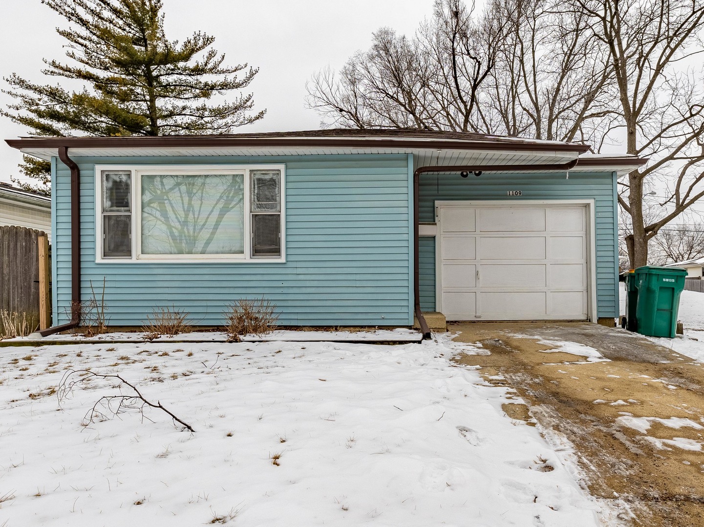1109 Frederick Street Property Photo 1