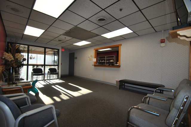 10540 W Cermak Road 2 Property Photo 15