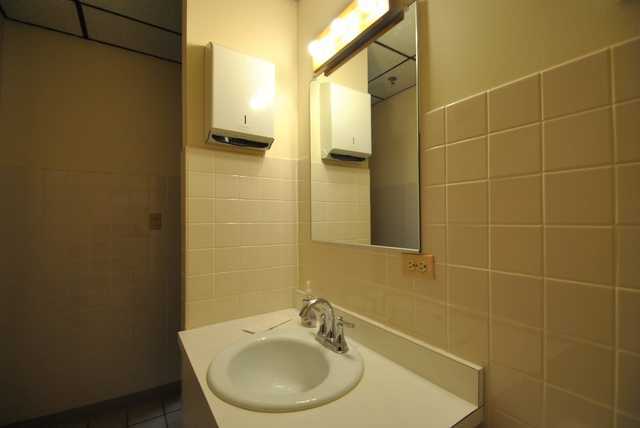 10540 W Cermak Road 2 Property Photo 29