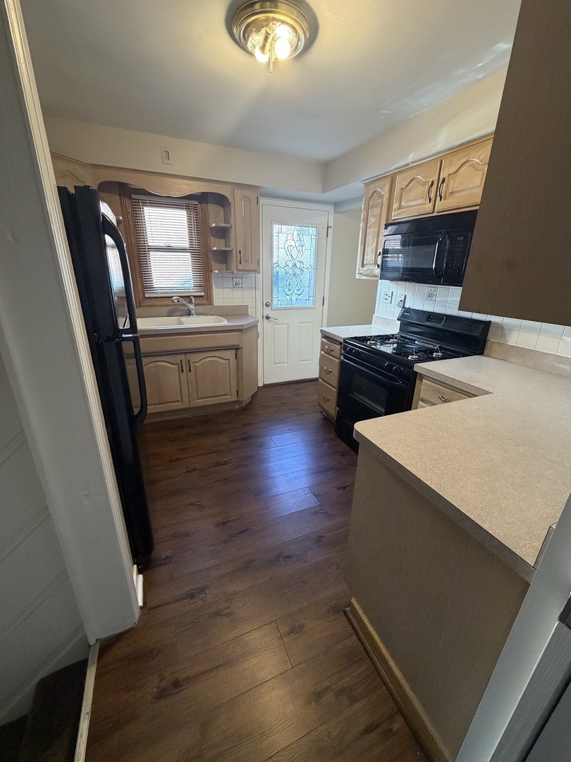 306 N Edgewood Avenue Property Photo 4