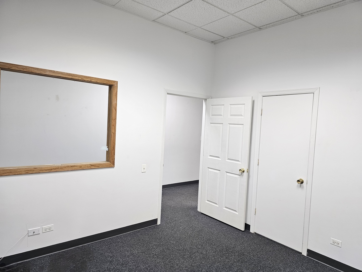 520 Quail Hollow Drive 500 Property Photo 4