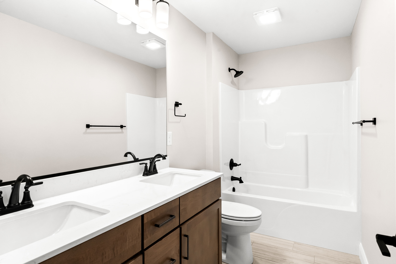 5211 Castlebar Drive Property Photo 38