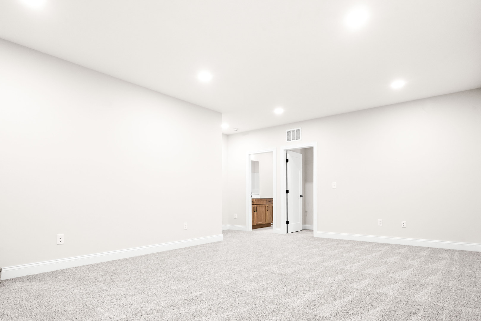 5211 Castlebar Drive Property Photo 45
