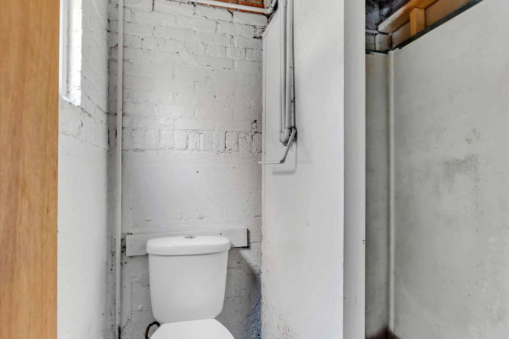 14143 Manor Avenue Property Photo 17