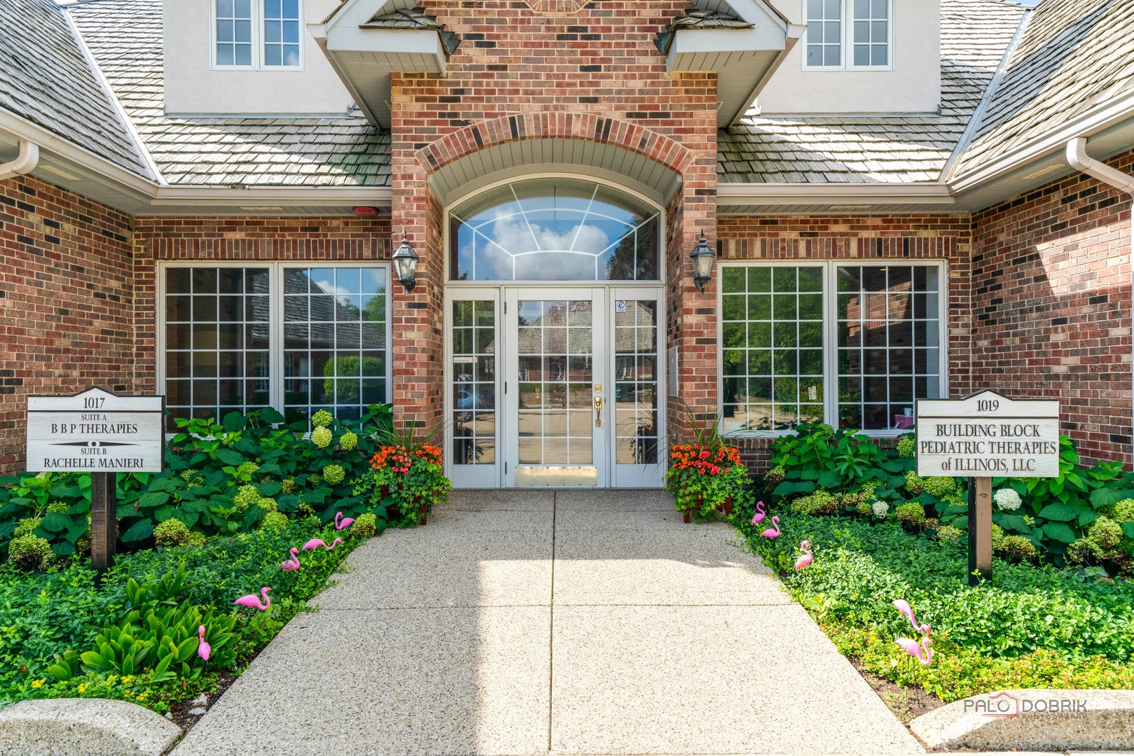 1017/1019 W Park Avenue Property Photo 2