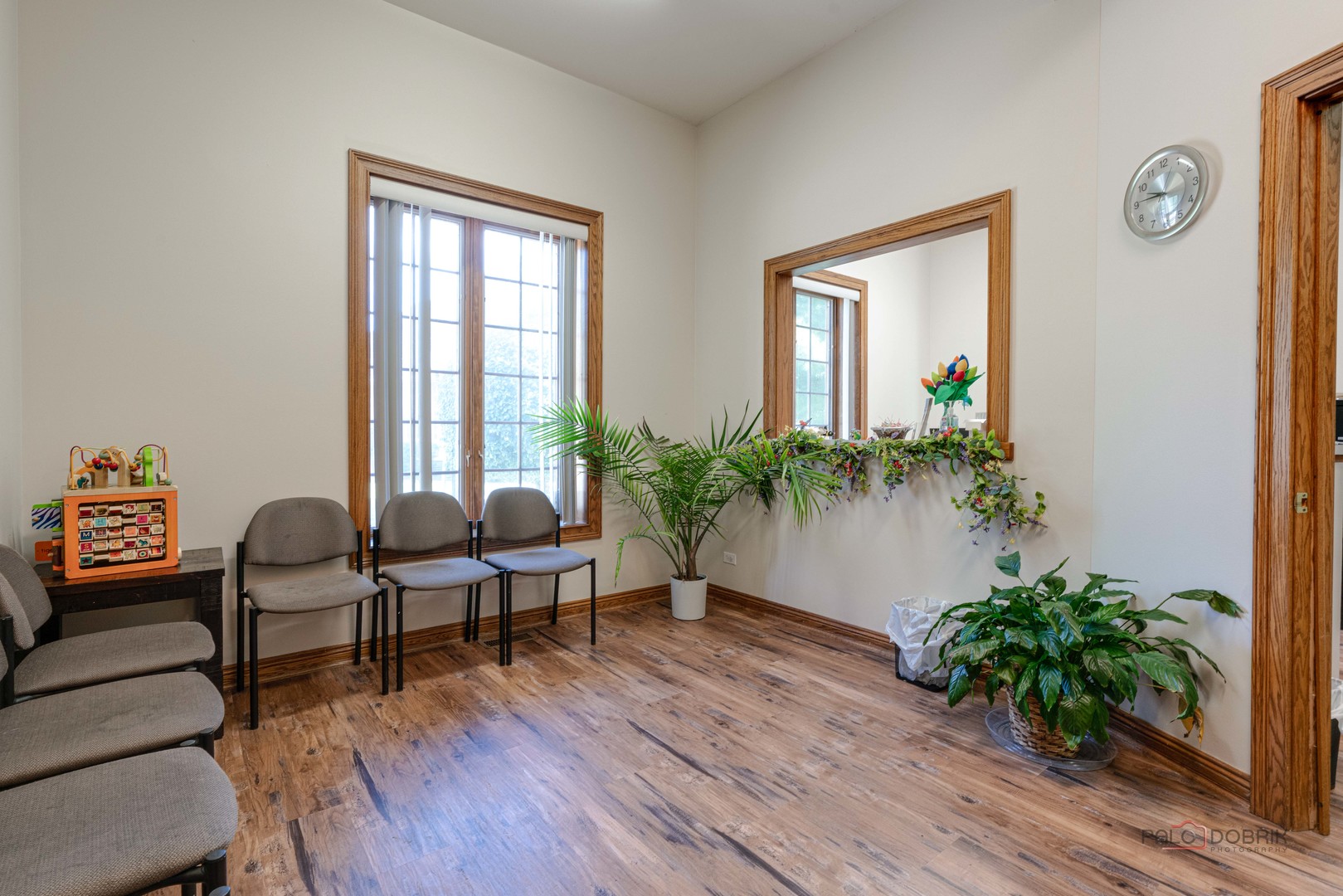 1017/1019 W Park Avenue Property Photo 17