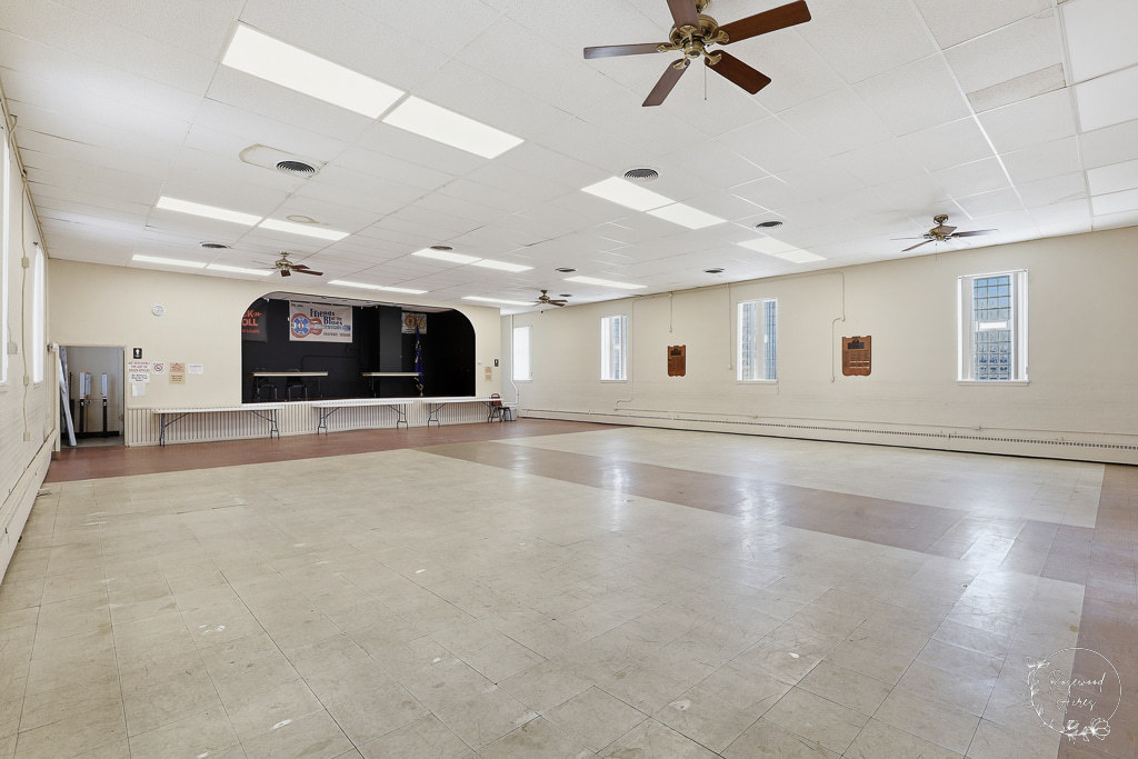 835 W Broadway Street Property Photo 14