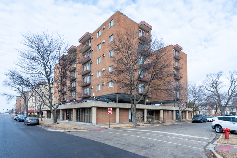 7830 W North Avenue 511 Property Photo 1