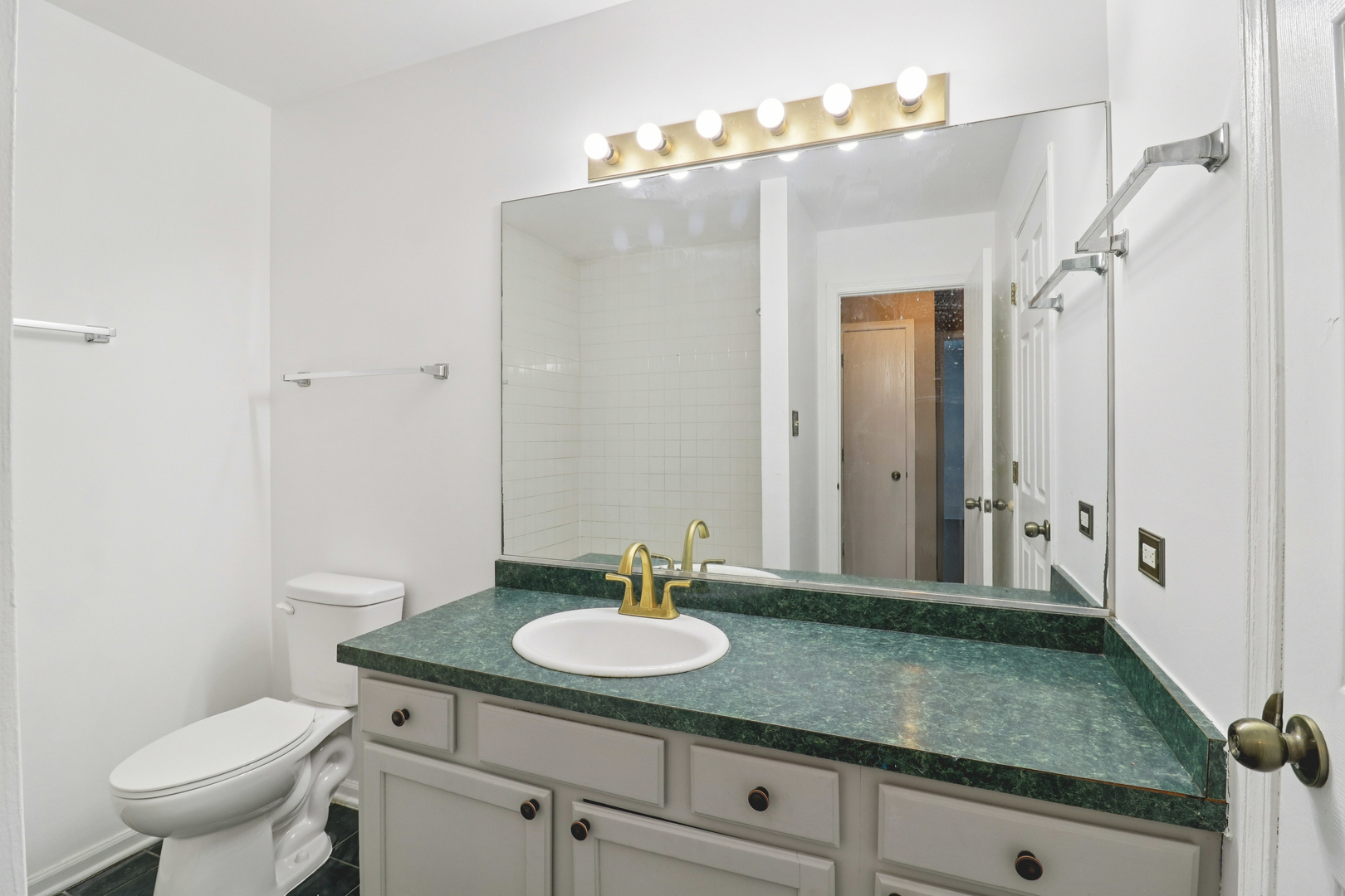 16627 Carse Avenue Property Photo 31