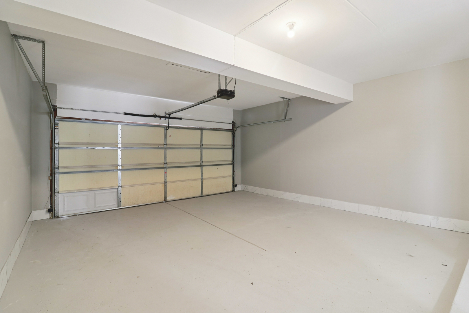 16627 Carse Avenue Property Photo 37