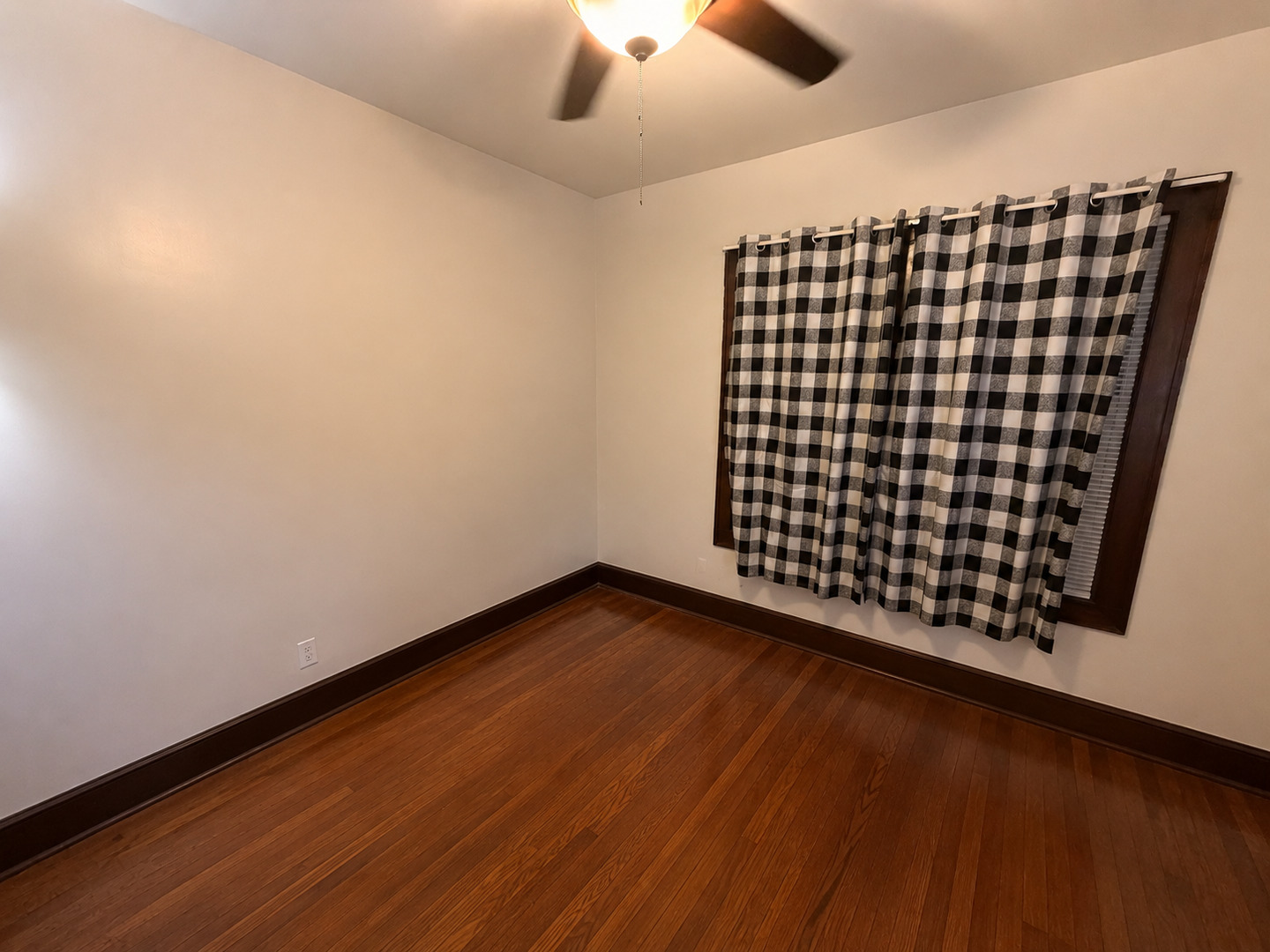 16951 Winchester Avenue Property Photo 6