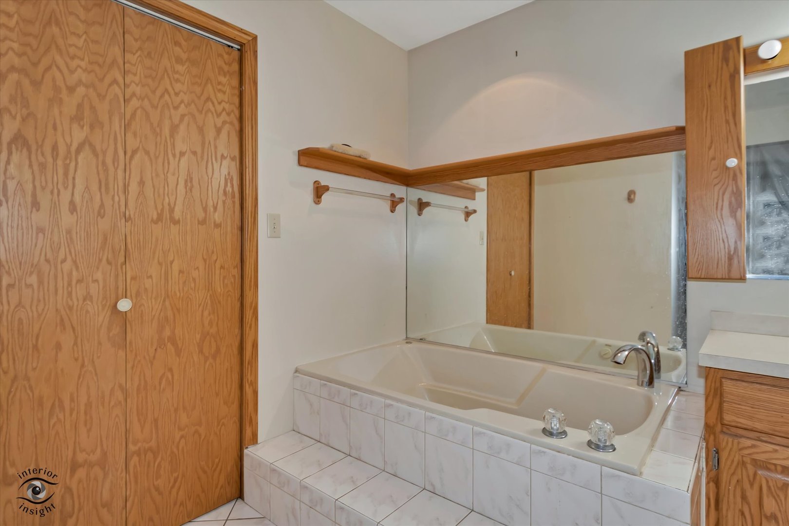 24412 S Kings Road Property Photo 13