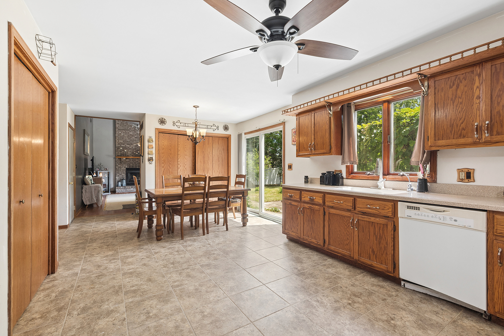 803 1st Street Property Photo 10