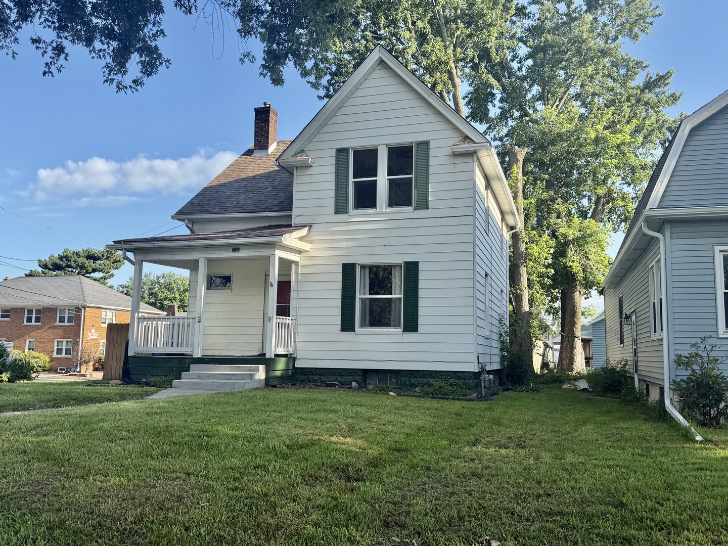 252 W 29th Street Property Photo 1