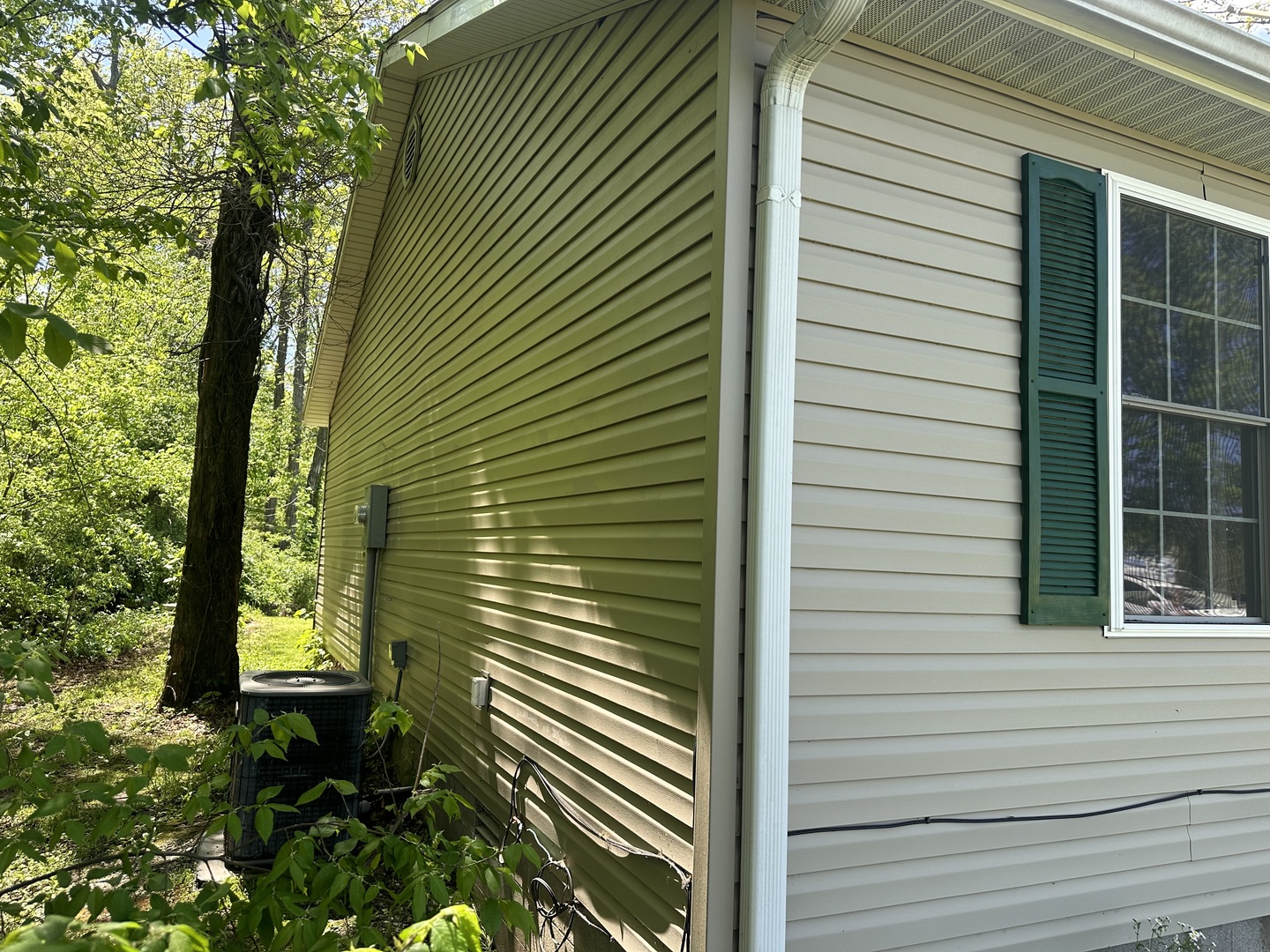 2506 State Highway 154 Property Photo 4