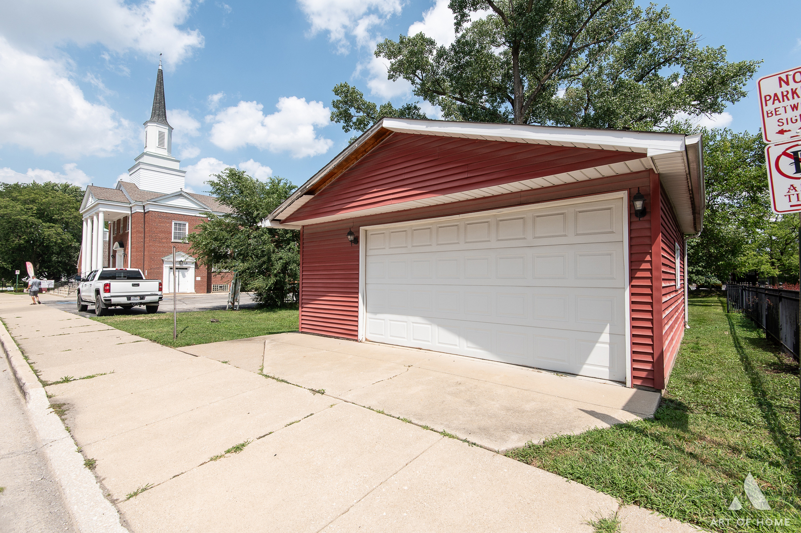 9411 S 51st Avenue Property Photo 19