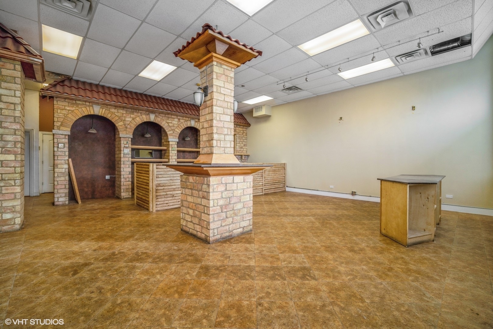 2954 W Irving Park Road Property Photo 3