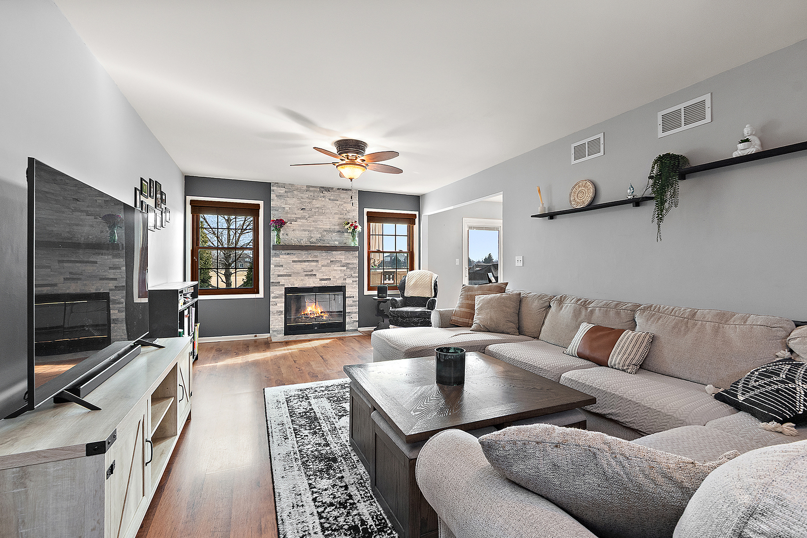 17225 Arrowhead Drive Property Photo 4